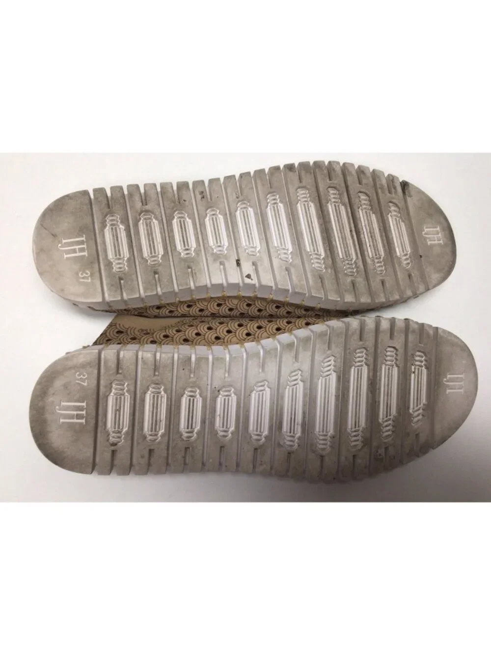 Ilse Jacobsen Tulip Women’s EU 37 US 6.5 Beige Leather Slip On Shoes Comfort